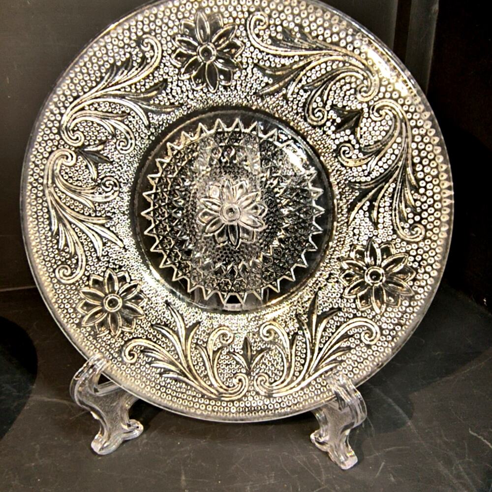 1661.  Clear Glass Depression Era Dessert or Sherbet Plate